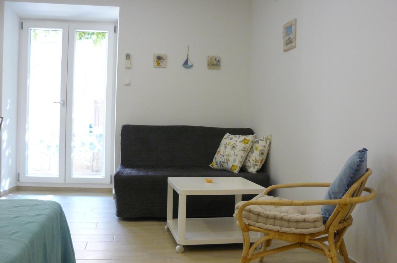 Eco Apartments Kate Sudurad Εξωτερικό φωτογραφία