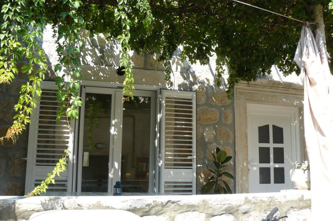 Eco Apartments Kate Sudurad Εξωτερικό φωτογραφία