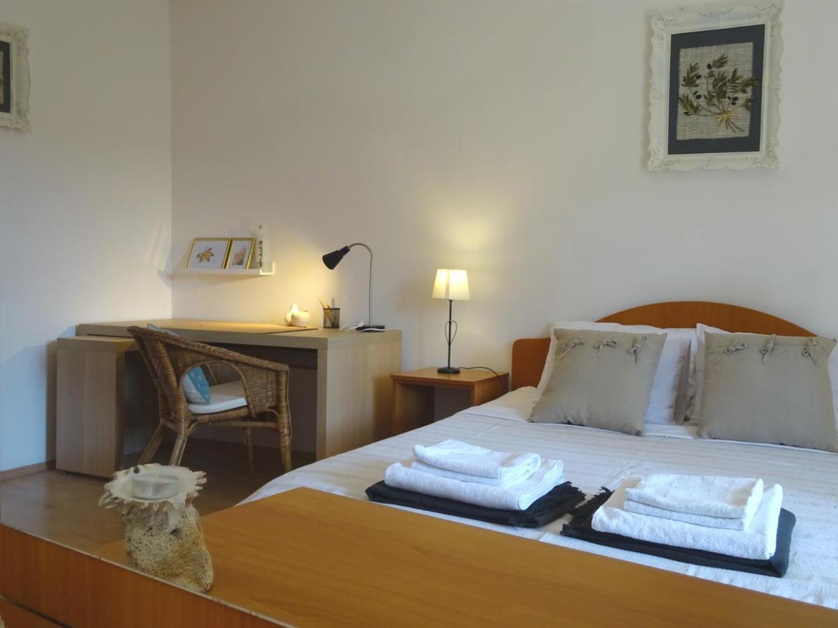 Eco Apartments Kate Sudurad Εξωτερικό φωτογραφία