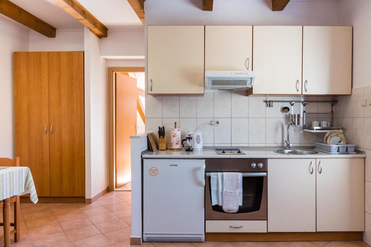 Eco Apartments Kate Sudurad Εξωτερικό φωτογραφία