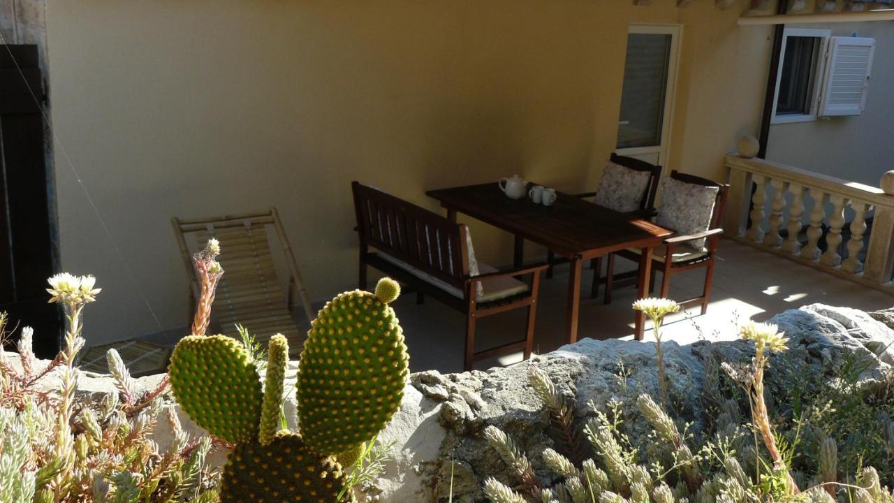 Eco Apartments Kate Sudurad Εξωτερικό φωτογραφία